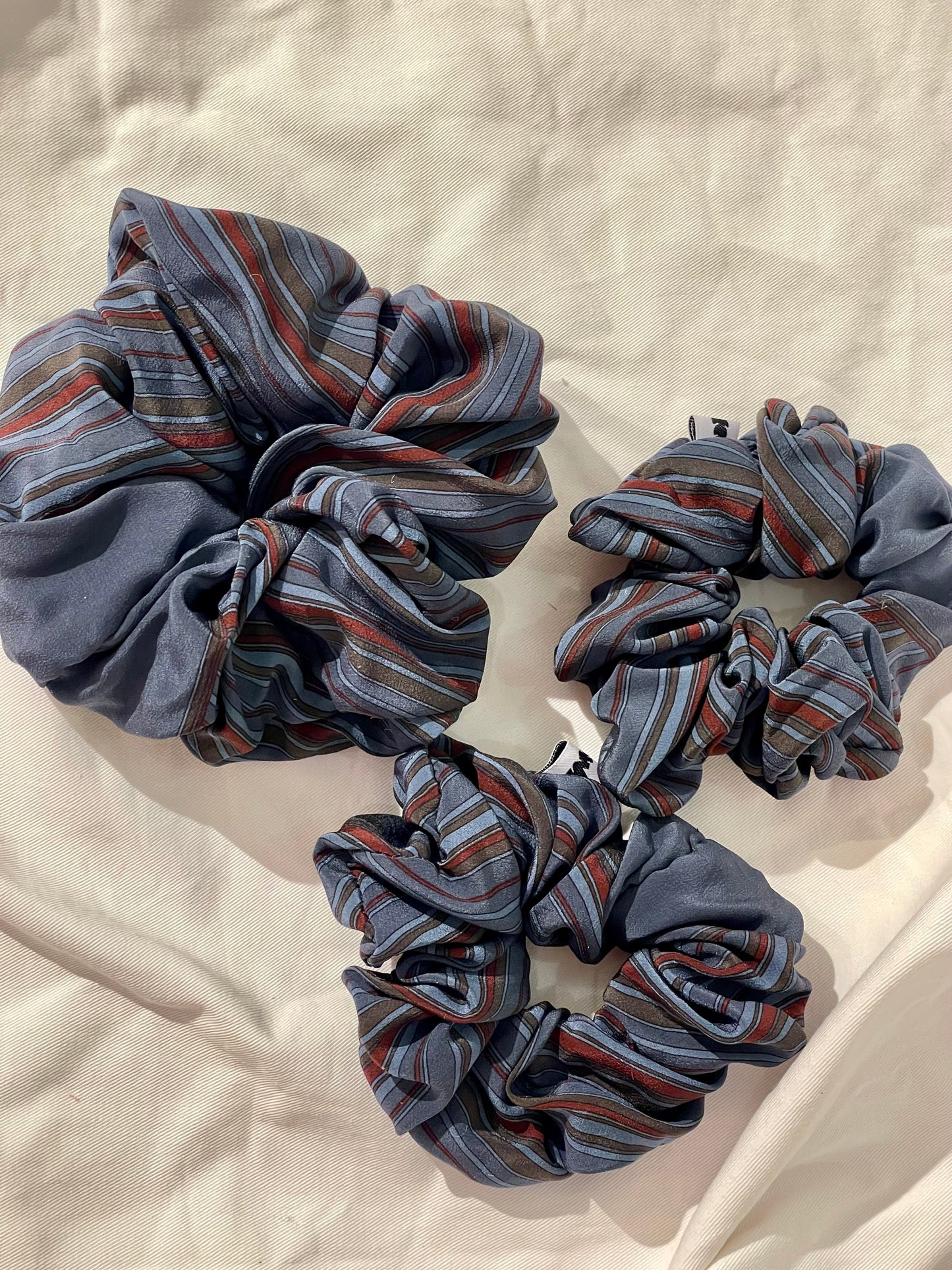Scrunchie business blue