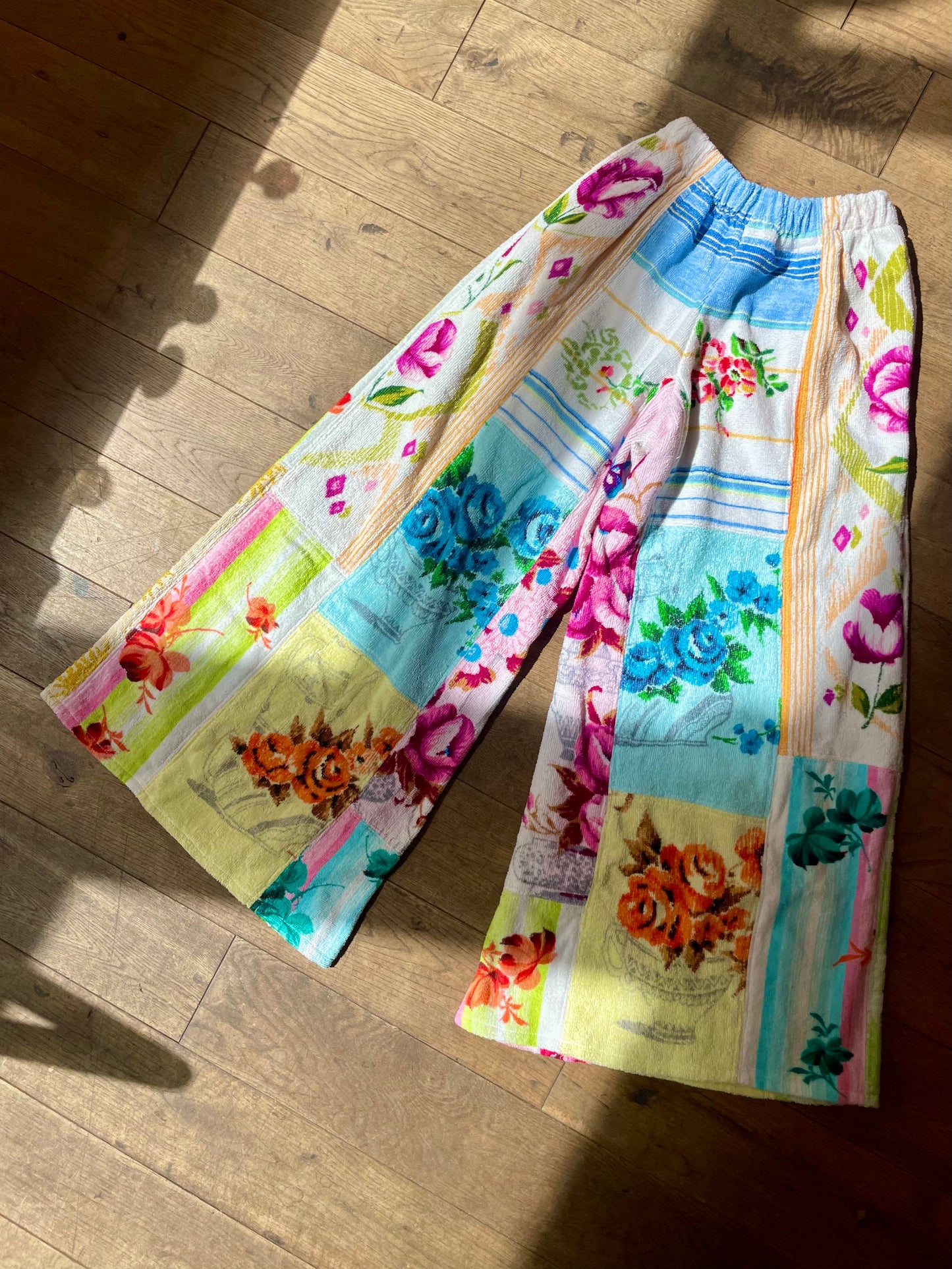 Frottee Pants flower patchwork / XS/S