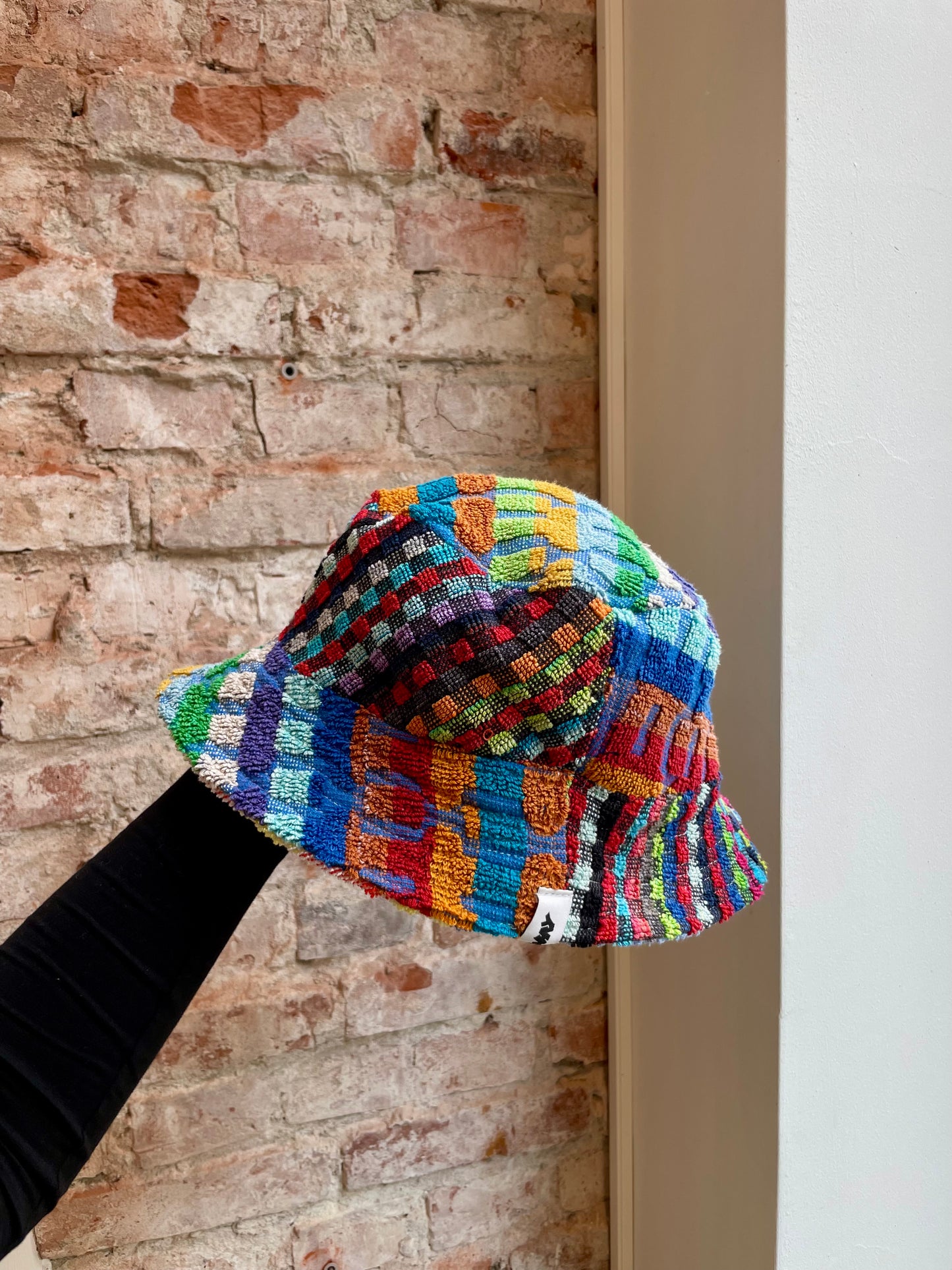 Reversible Bucket Hat playground vol. 3 / L