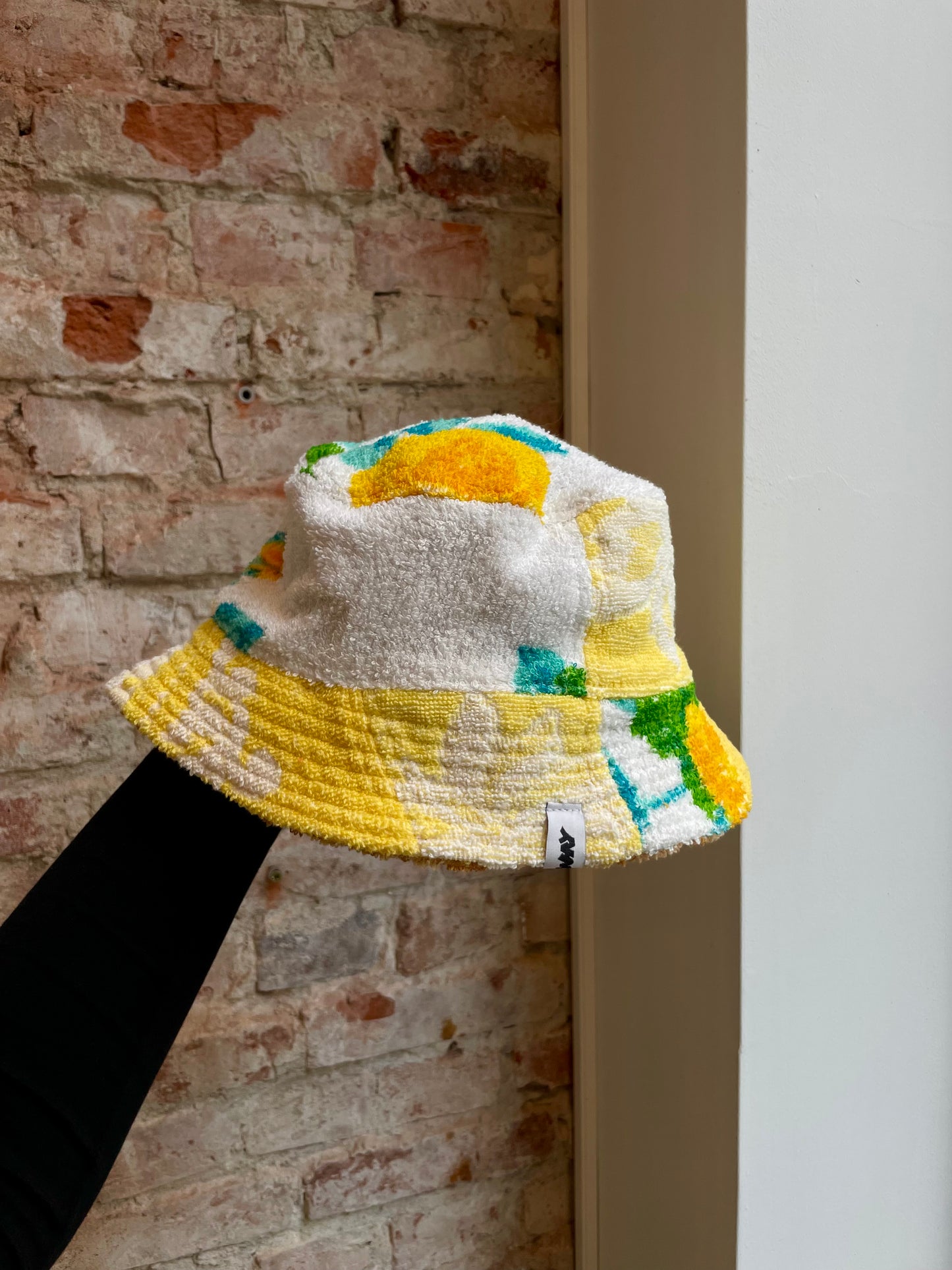 Reversible Bucket Hat summer holiday / M