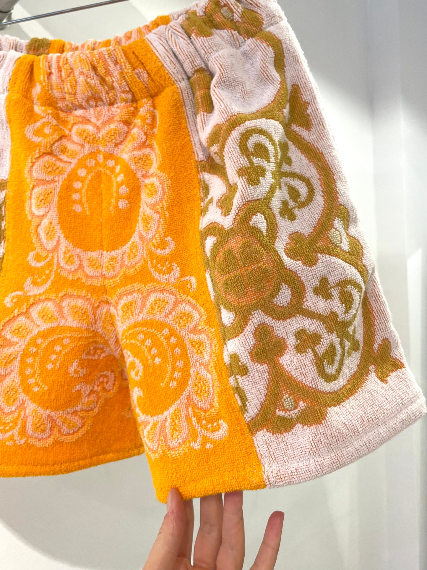Frottee Shorts golden ornament / S/M