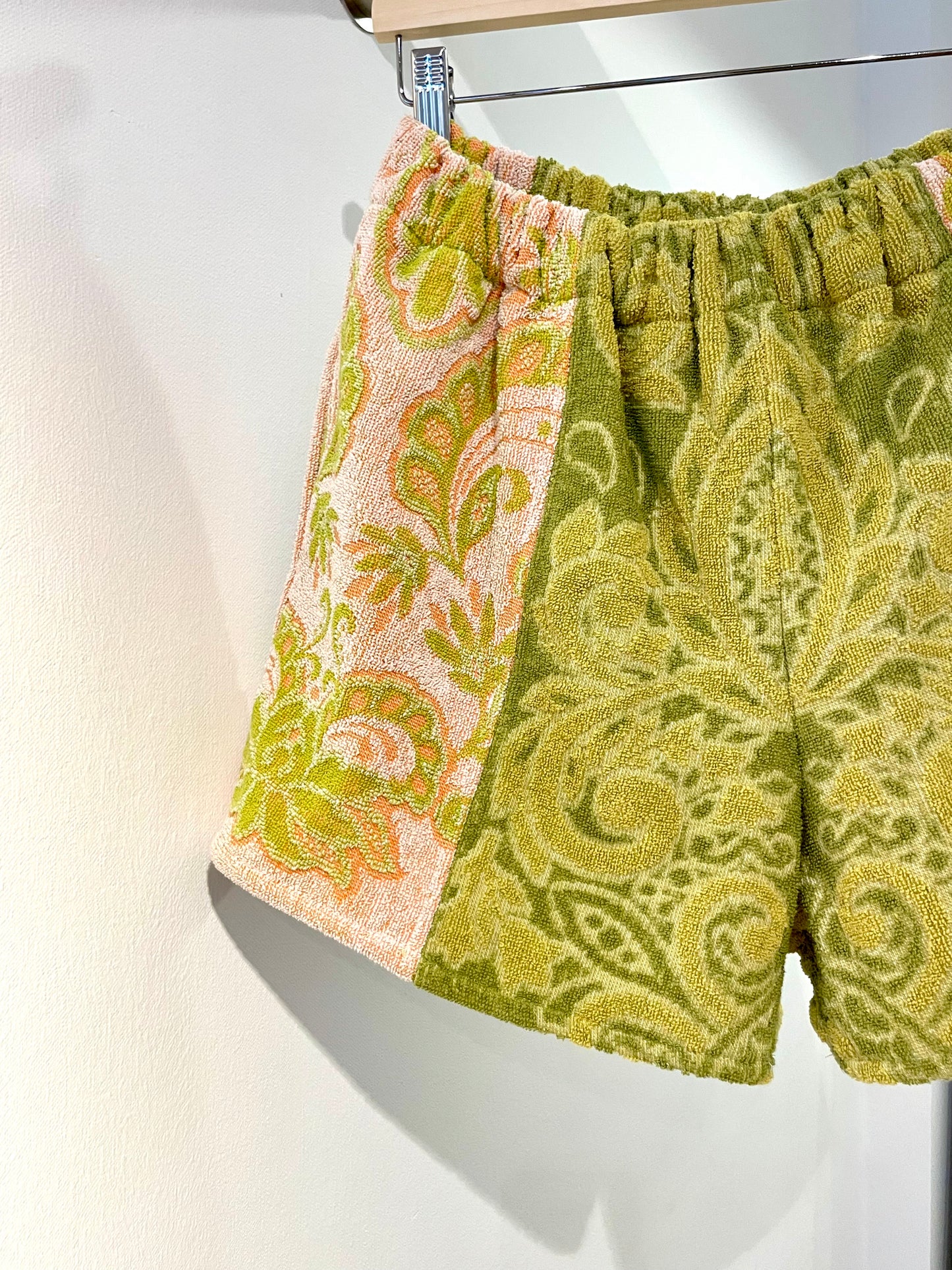 Frottee Shorts green ornament / XL/XXL