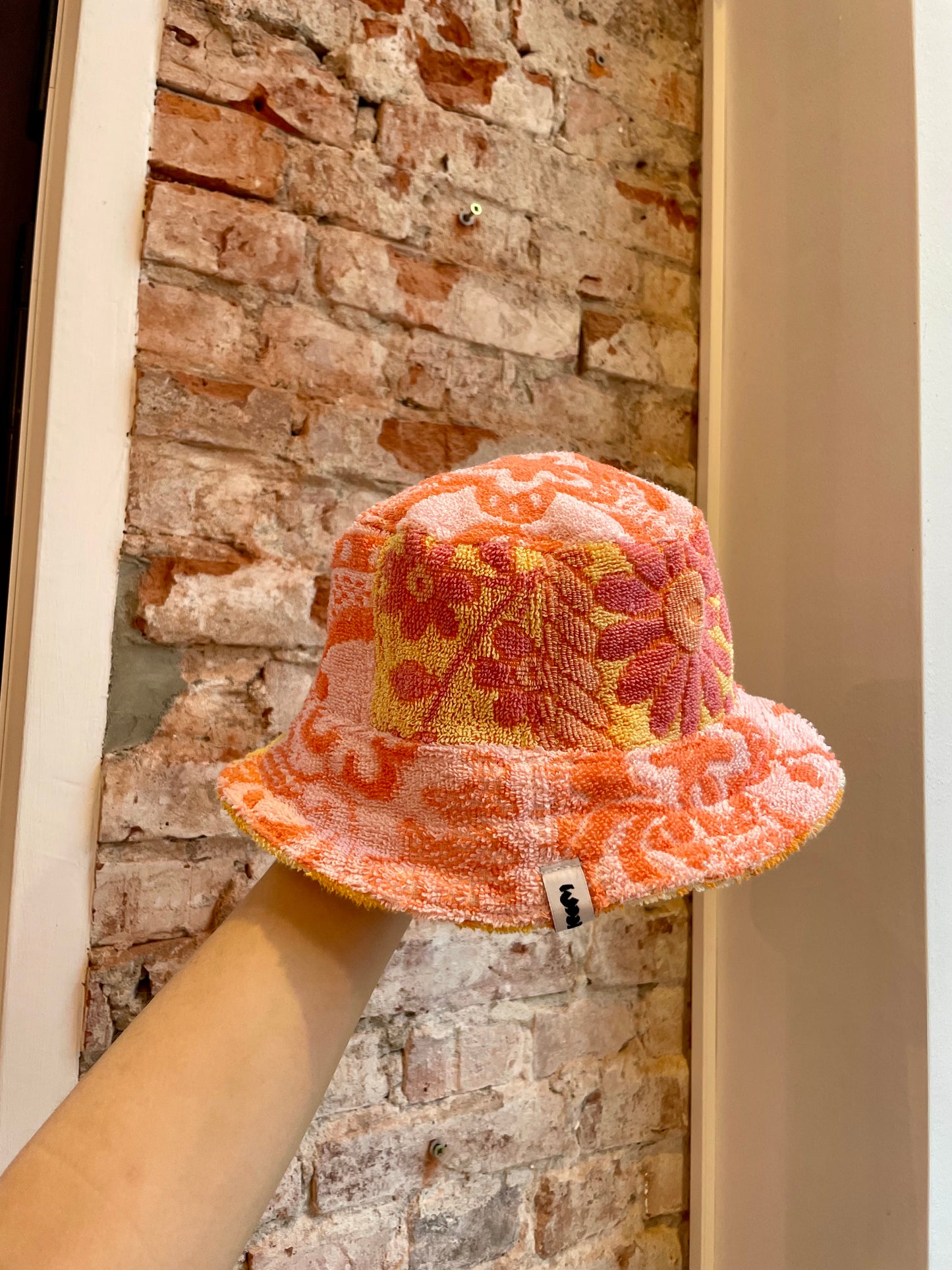 Reversible Bucket Hat golden hour / L