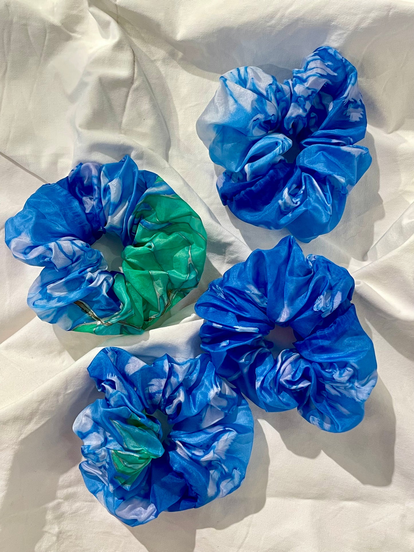Scrunchie blue lagoon