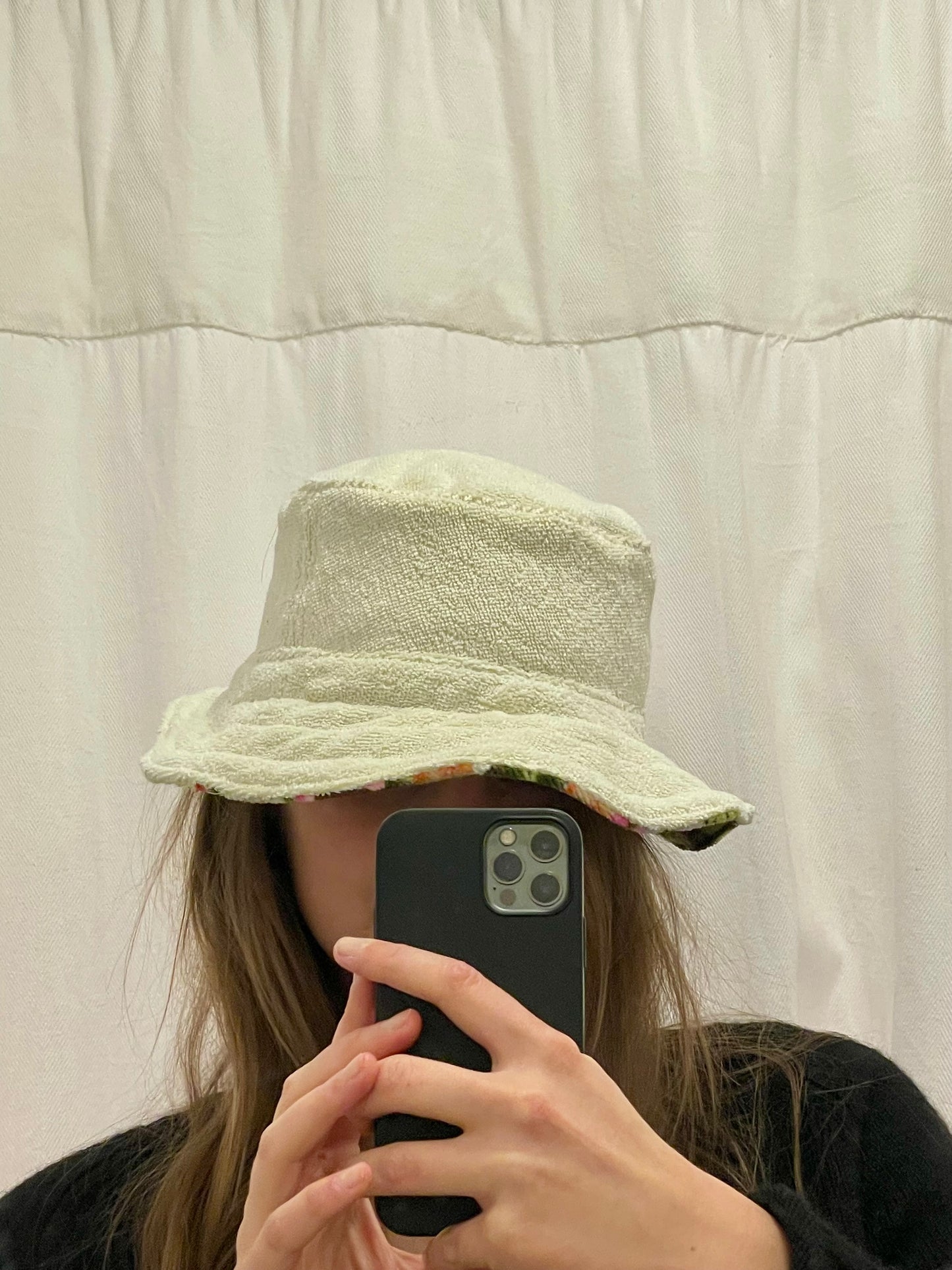 Reversible Bucket Hat vintage flower / L
