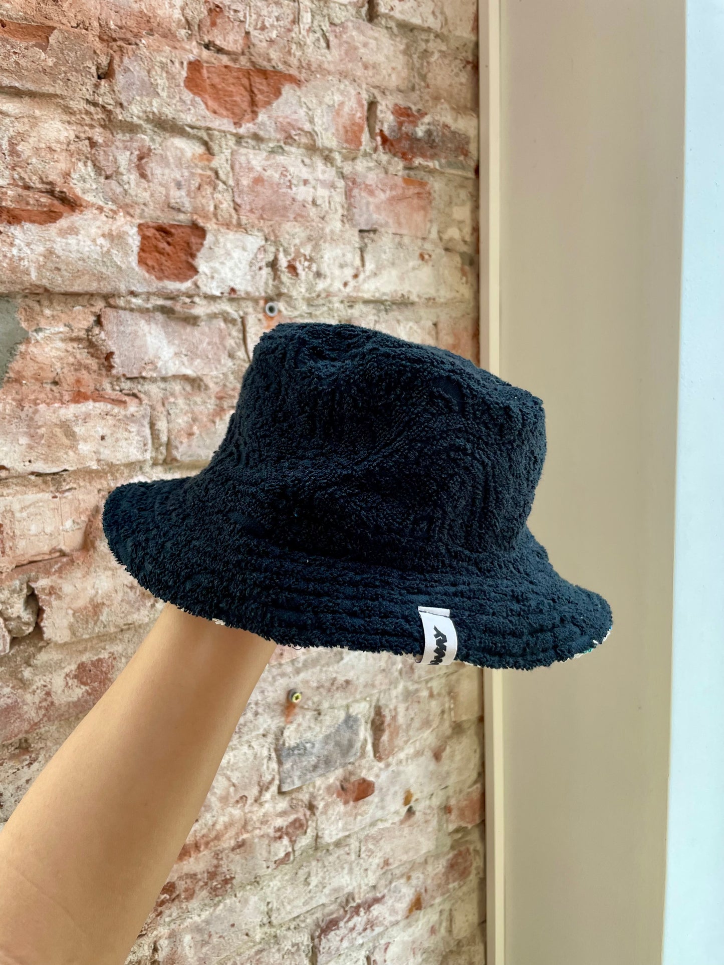Reversible Bucket Hat colors of white