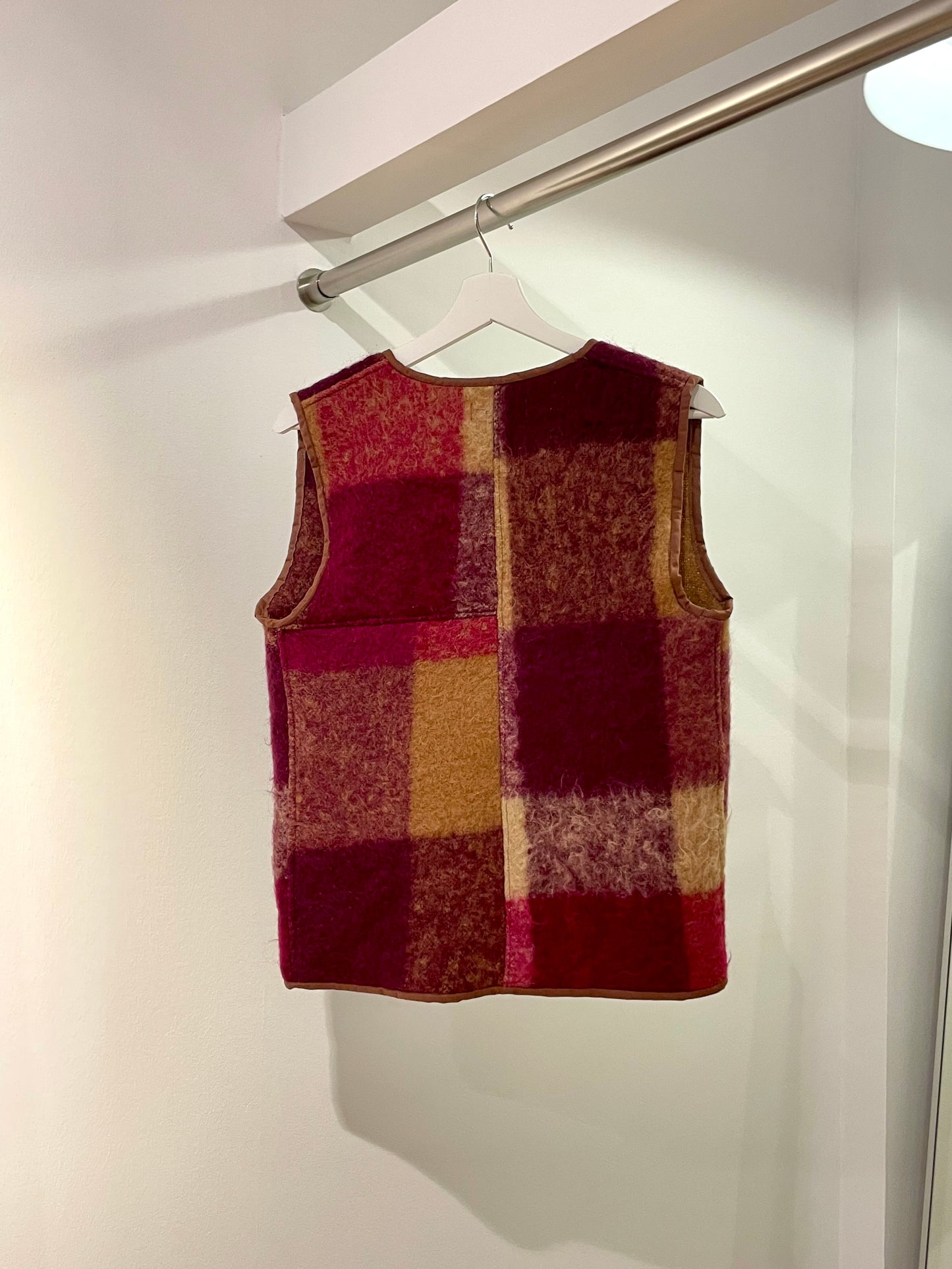 Weste Adan red wine / XS/S