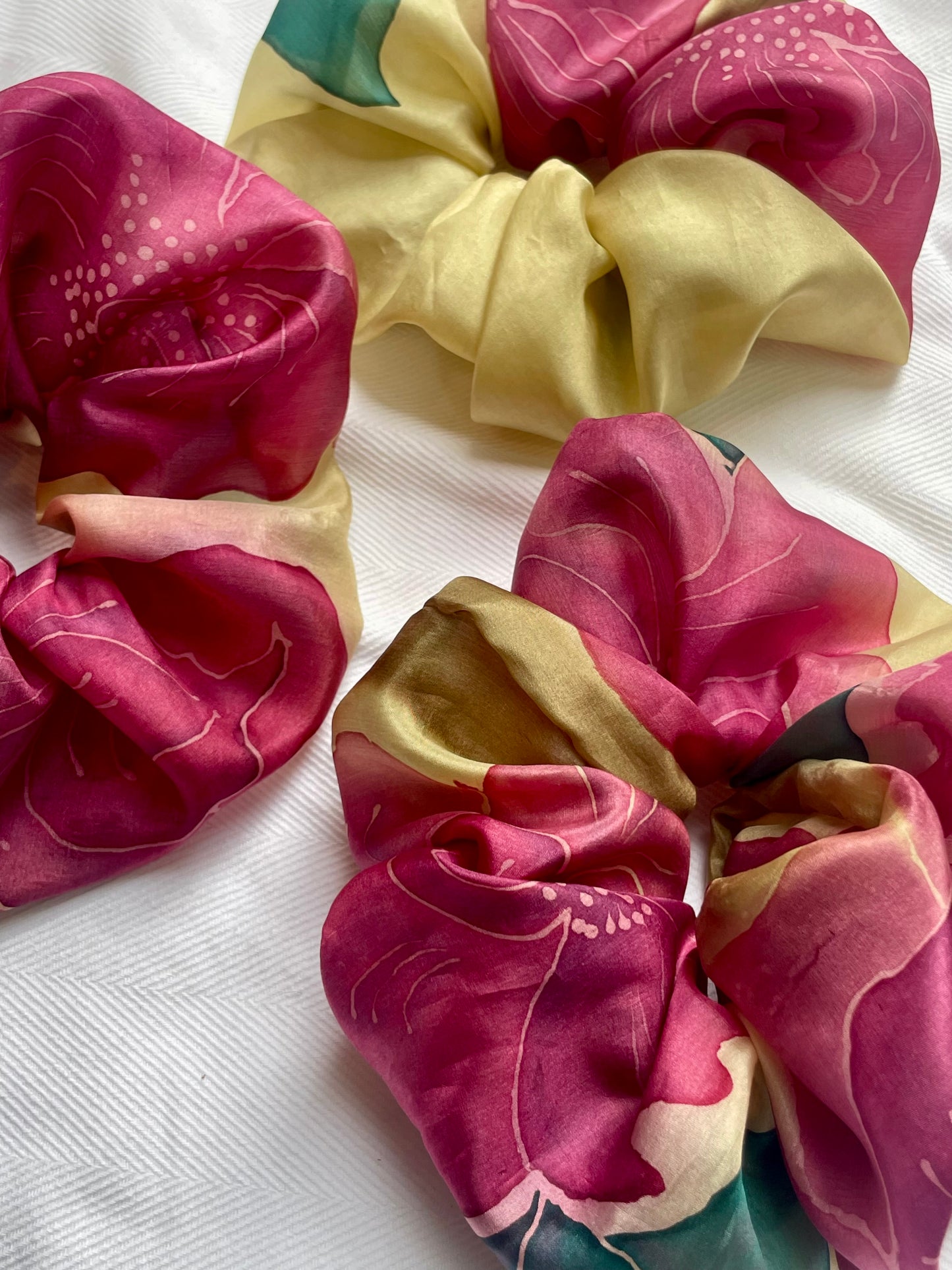 Silk Scrunchie summer garden