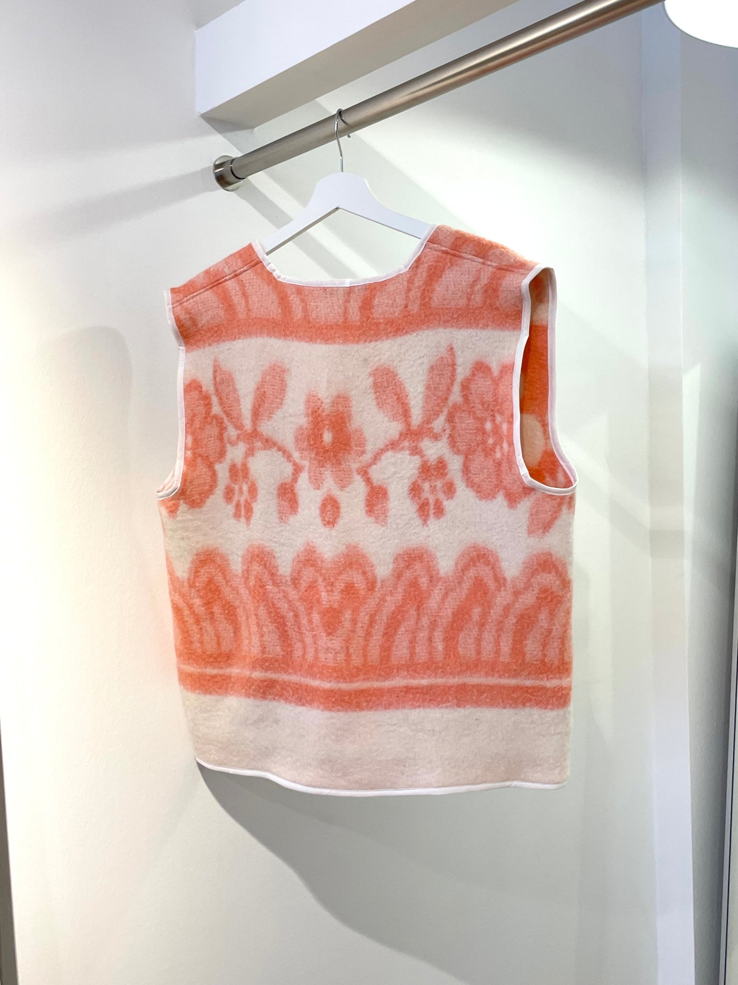 Weste Adan soft rosé vol. 2 / L