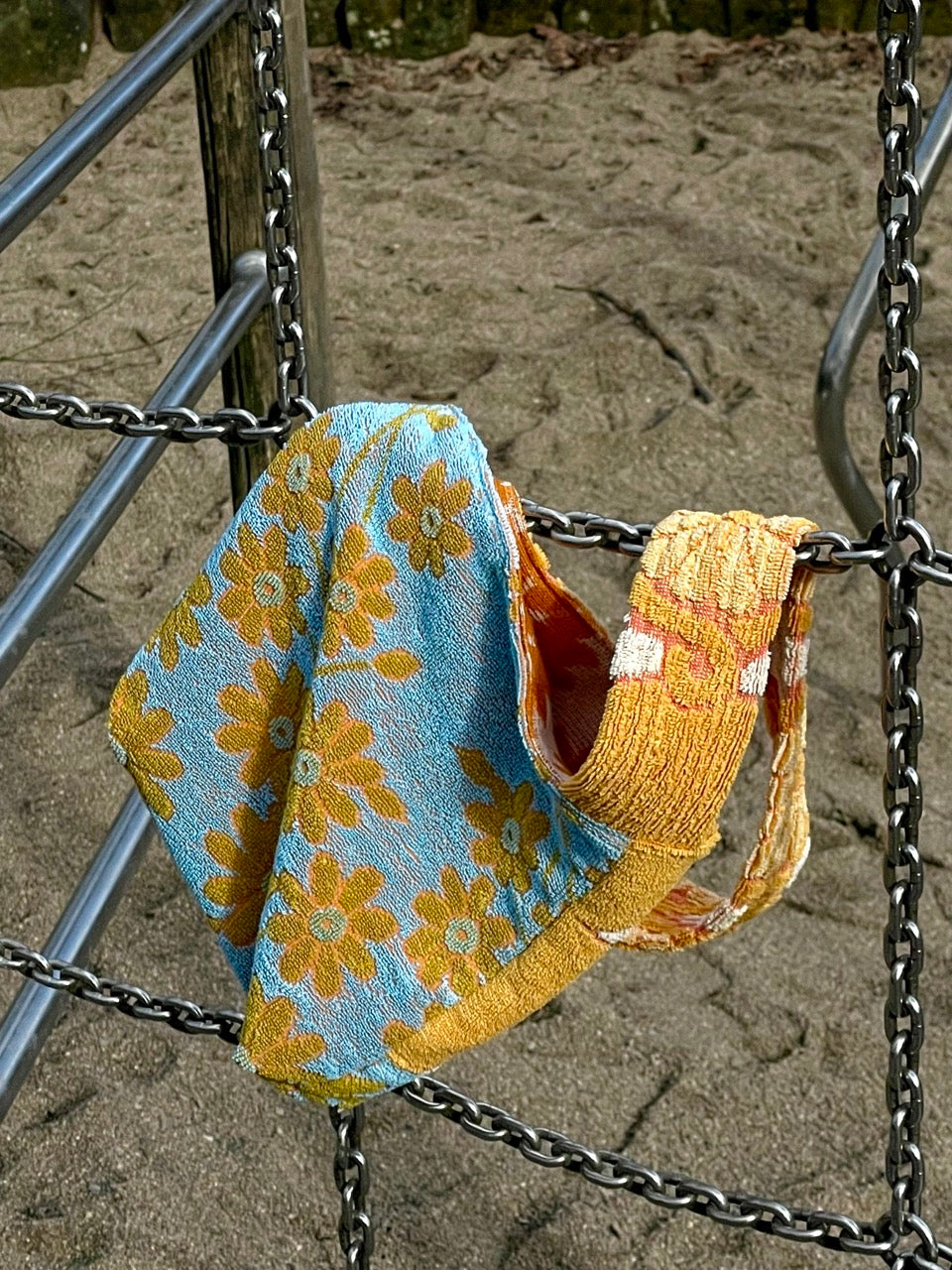Effi shoulder bag warm flower field