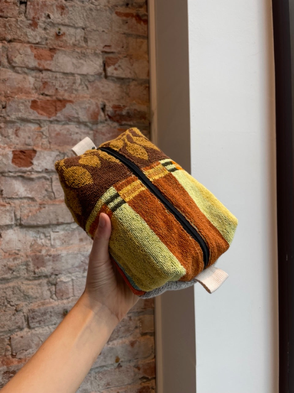 Cosmetic bag rusty geometrics