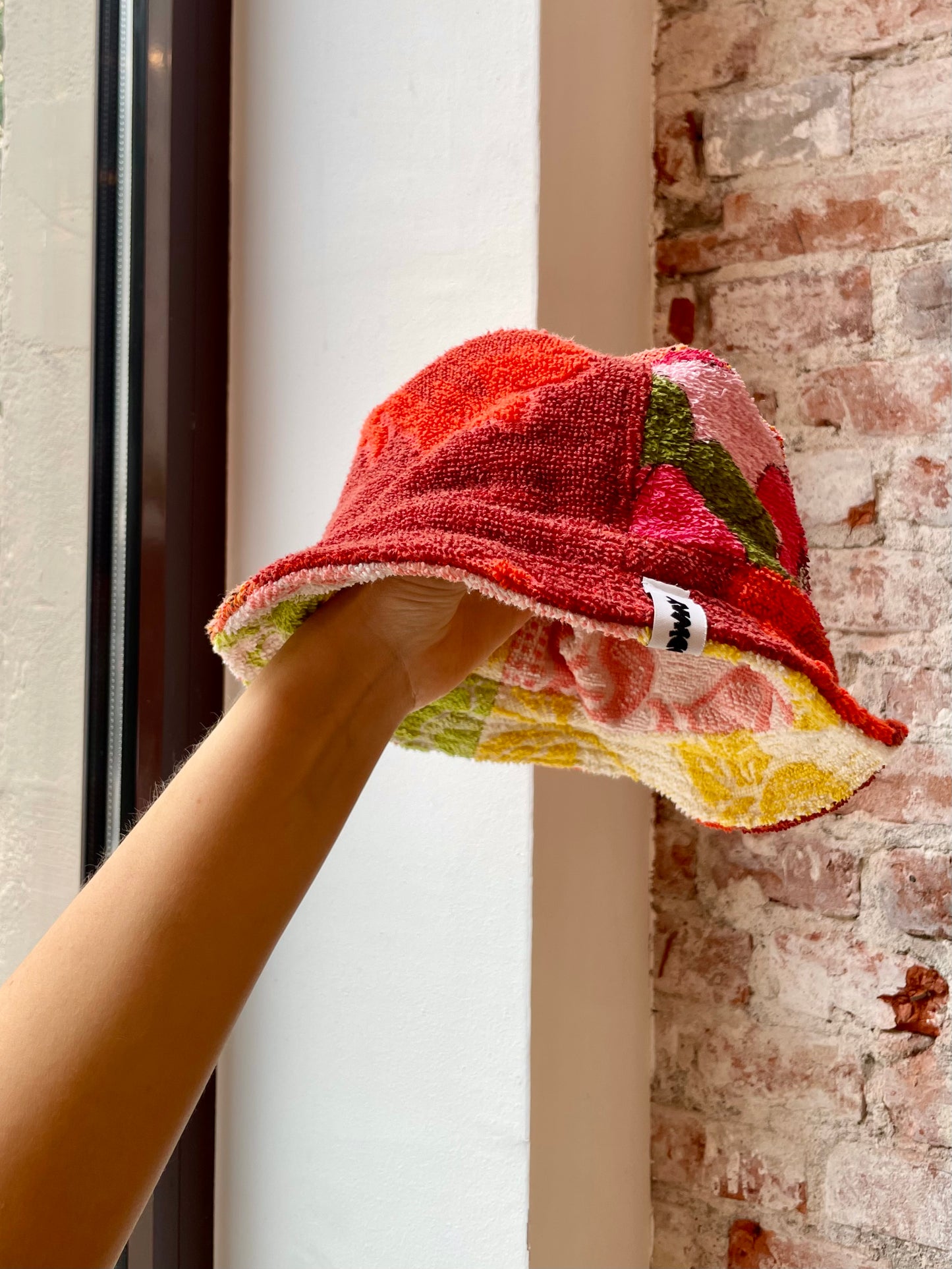 Reversible Bucket Hat pastell garden