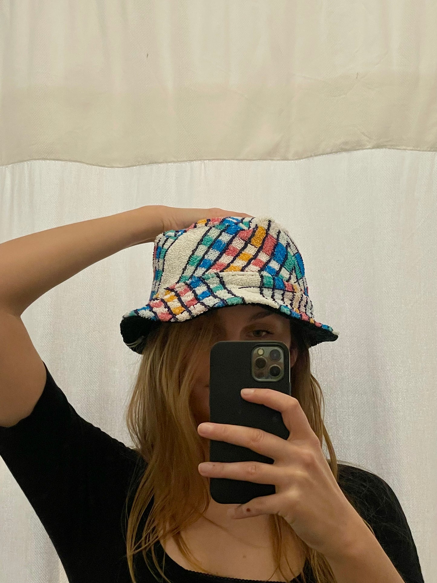 Reversible Bucket Hat colors of white