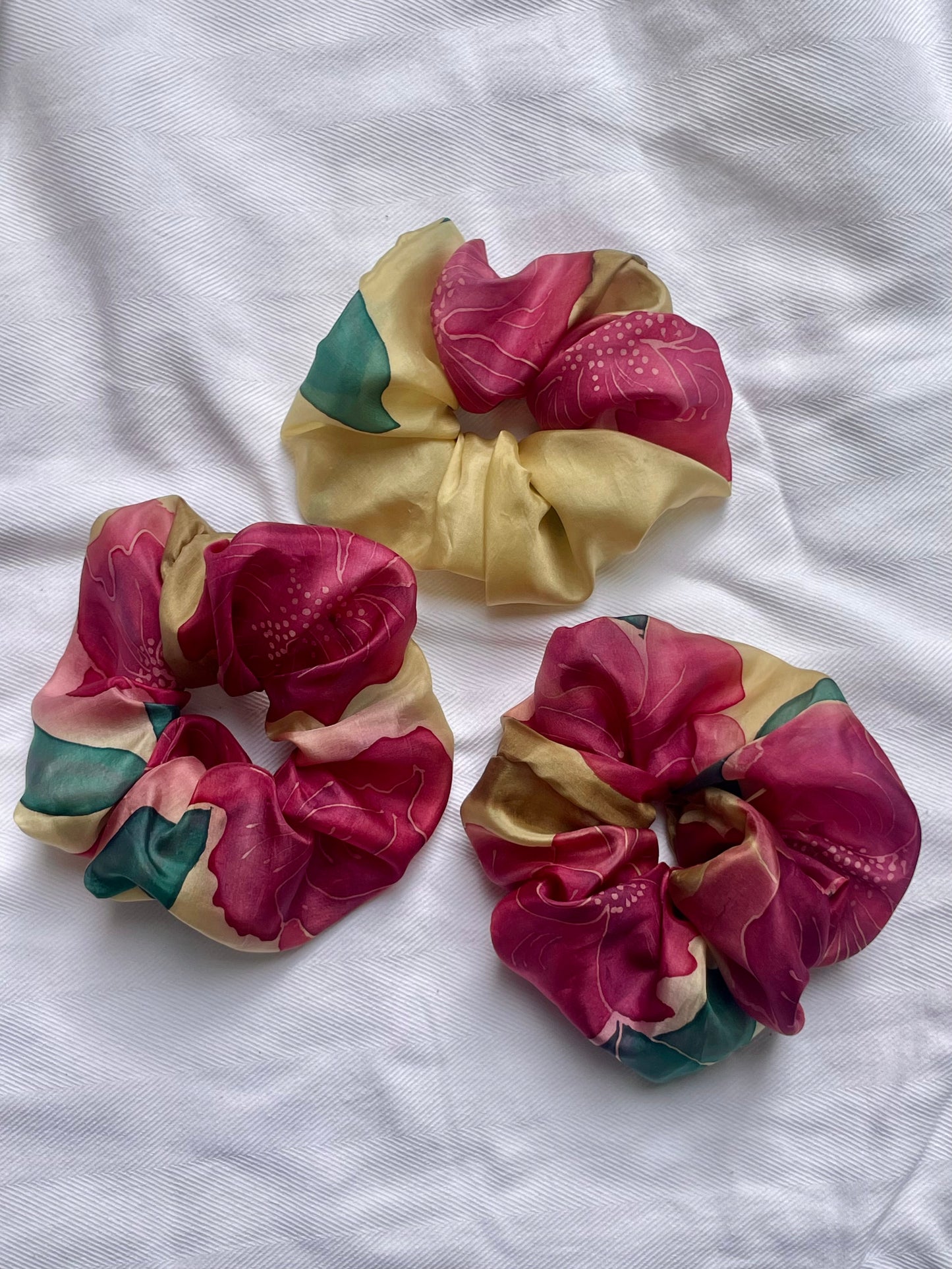 Silk Scrunchie summer garden