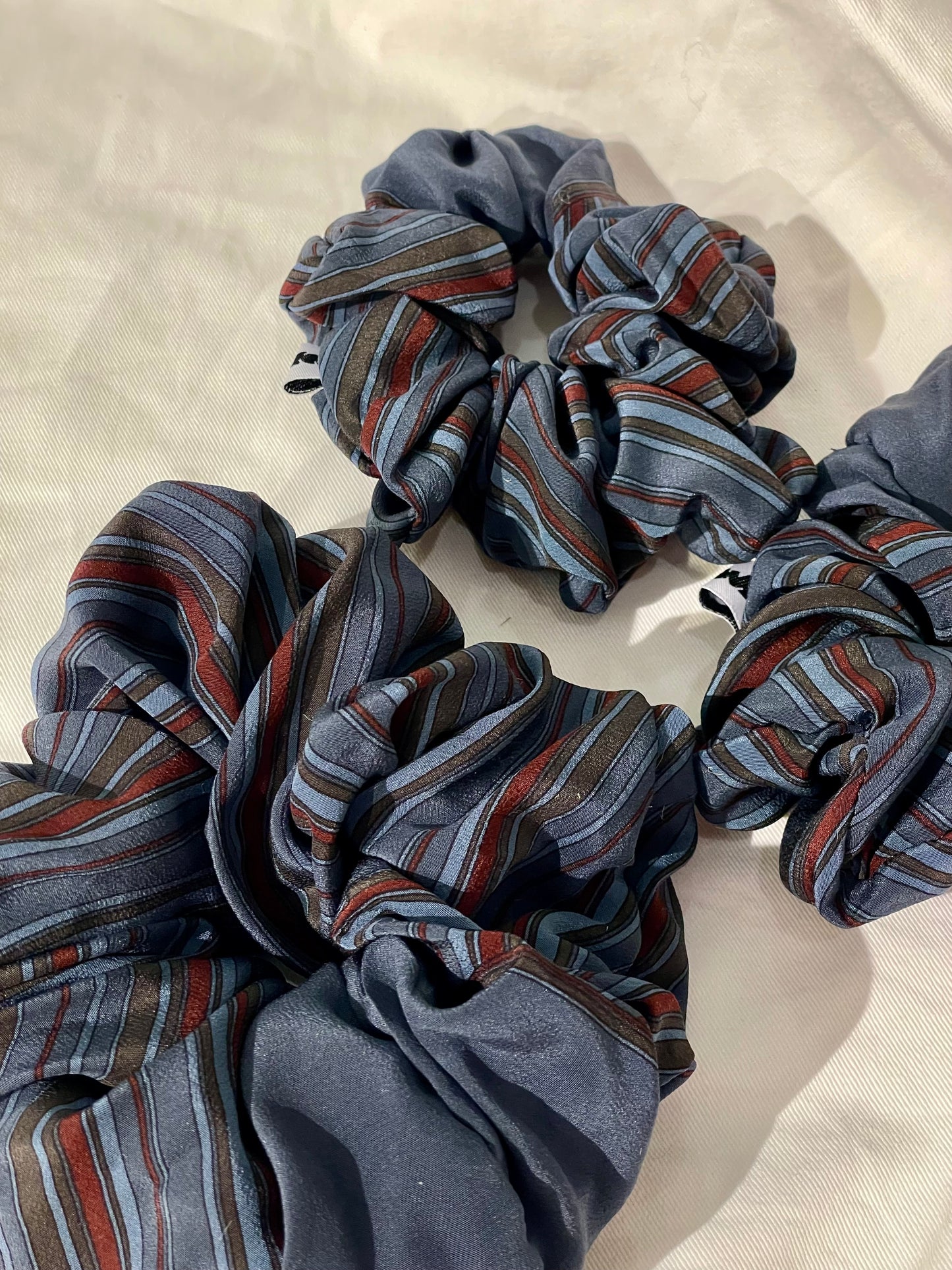 Scrunchie business blue