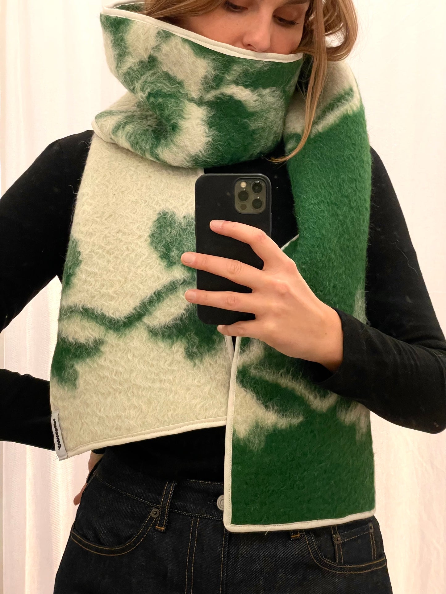 Scarf warm clover