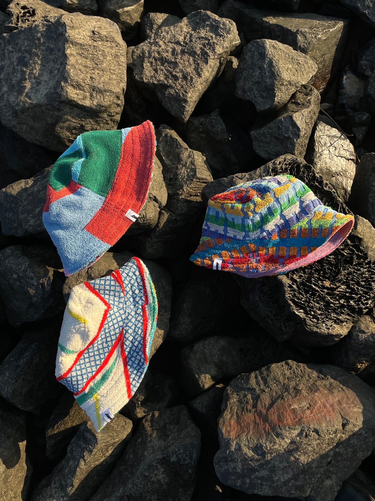 Reversible Bucket Hat playground vol. 3 / L