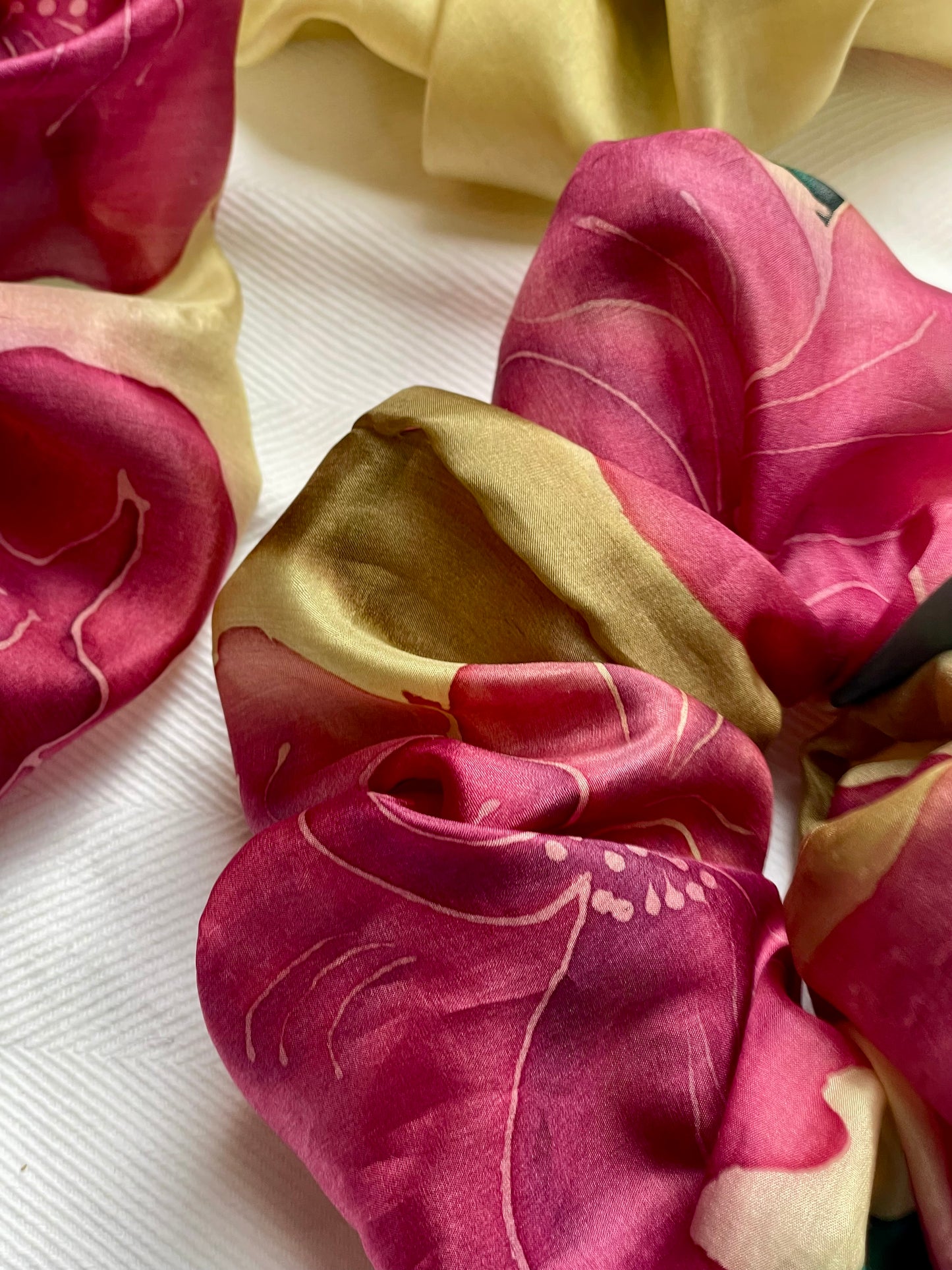 Silk Scrunchie summer garden
