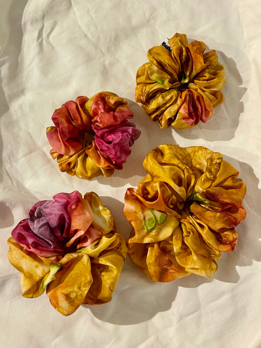 Scrunchie fire dye