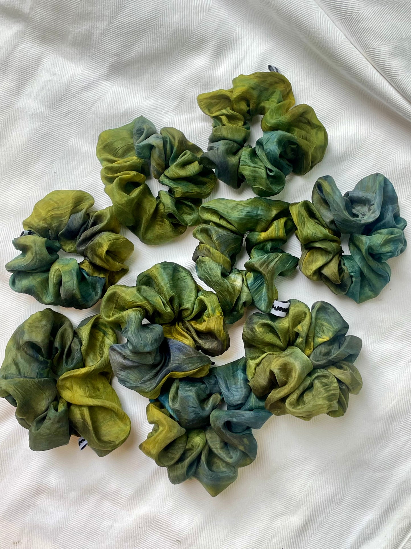 Silk Scrunchie deep ocean