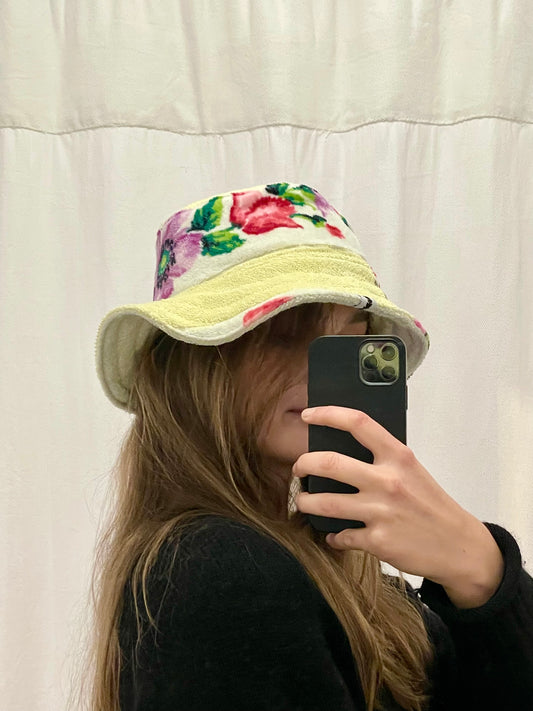 Reversible Bucket Hat vintage flower / L