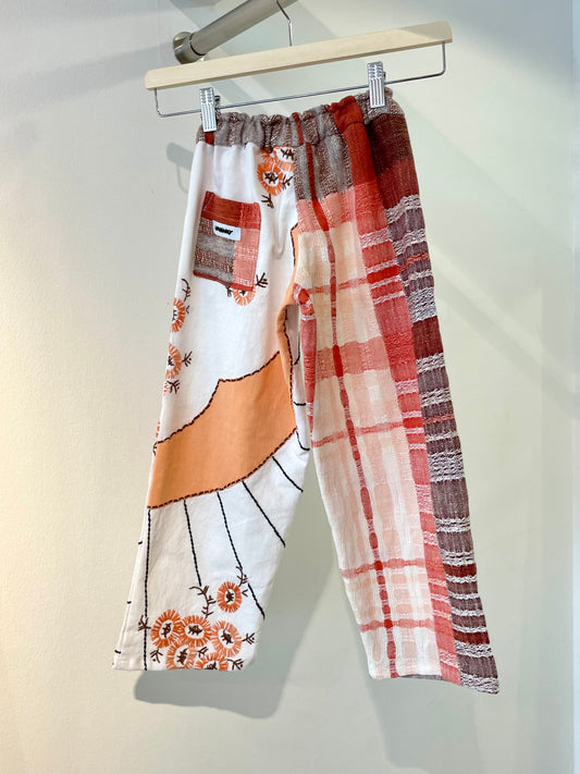Kids Pants embroidered flower- 6y/116-122cm