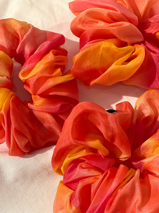 Scrunchie shiny coral