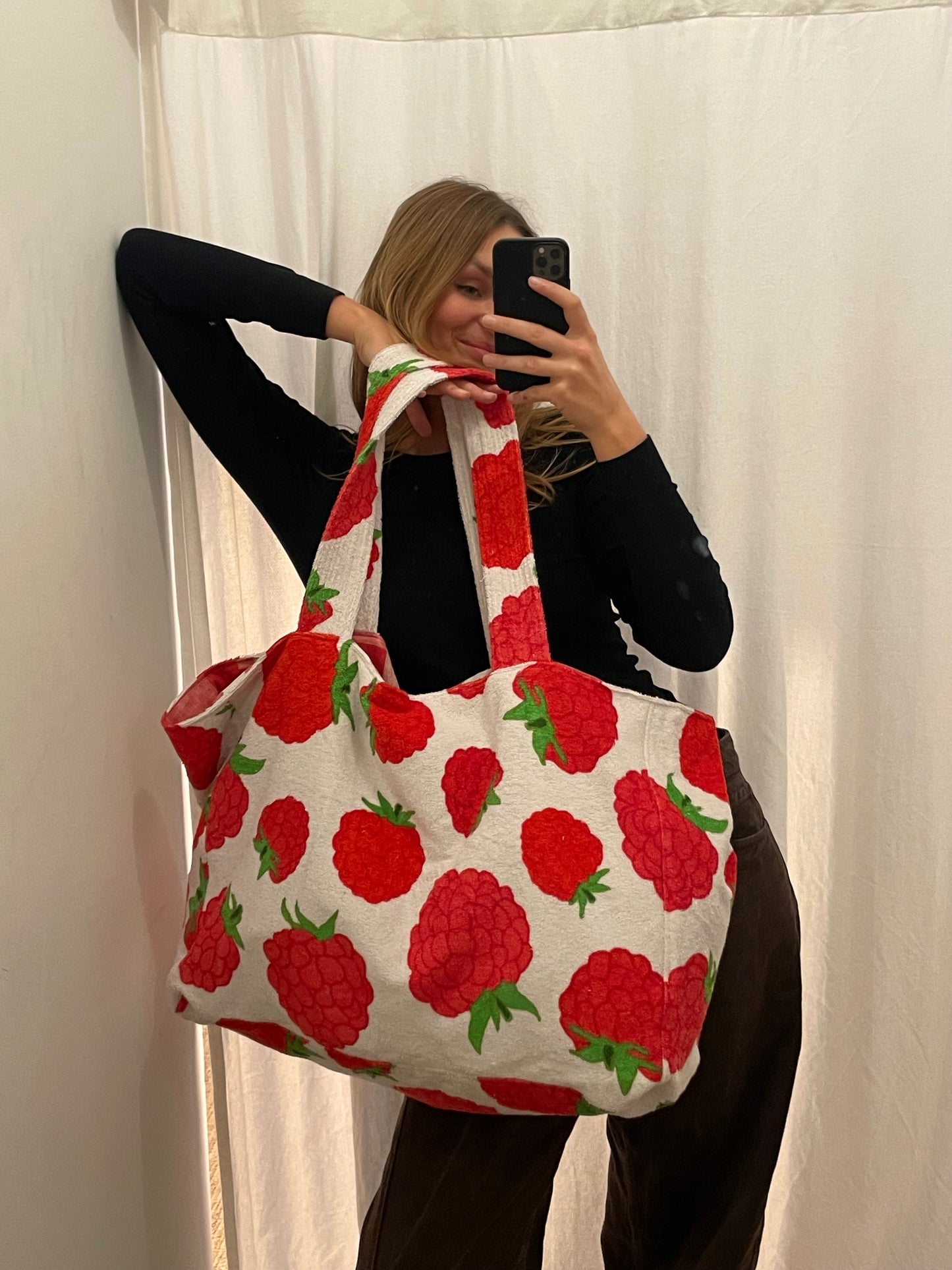 XXL Beach Bag rasberry basket