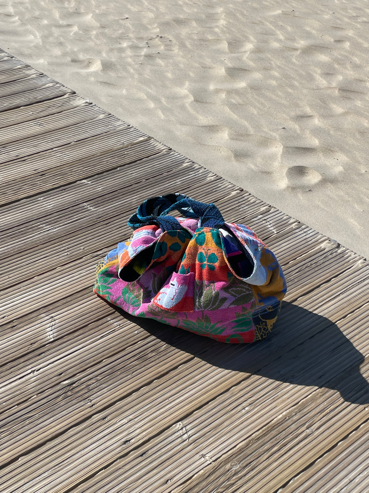 XXL reversible Beach Bag neon parrot