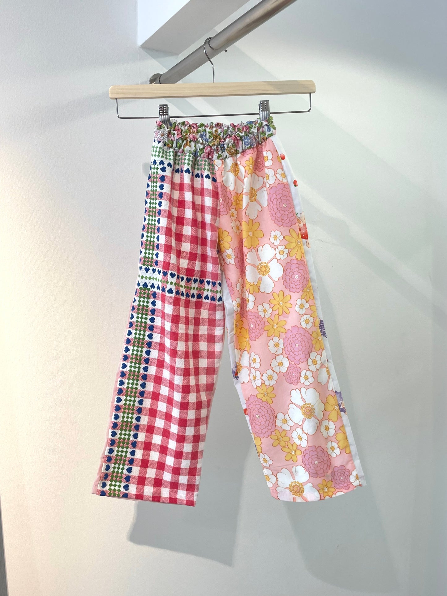 Kids pants strawberry teddy - 6y/116-122cm