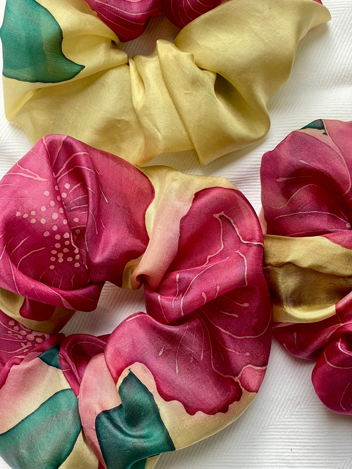 Silk Scrunchie summer garden