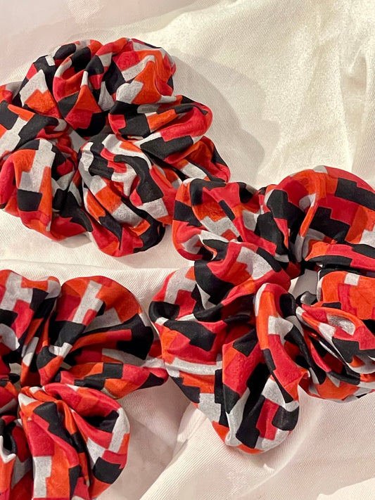 Scrunchie black & red