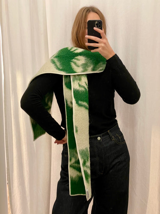 Scarf warm clover
