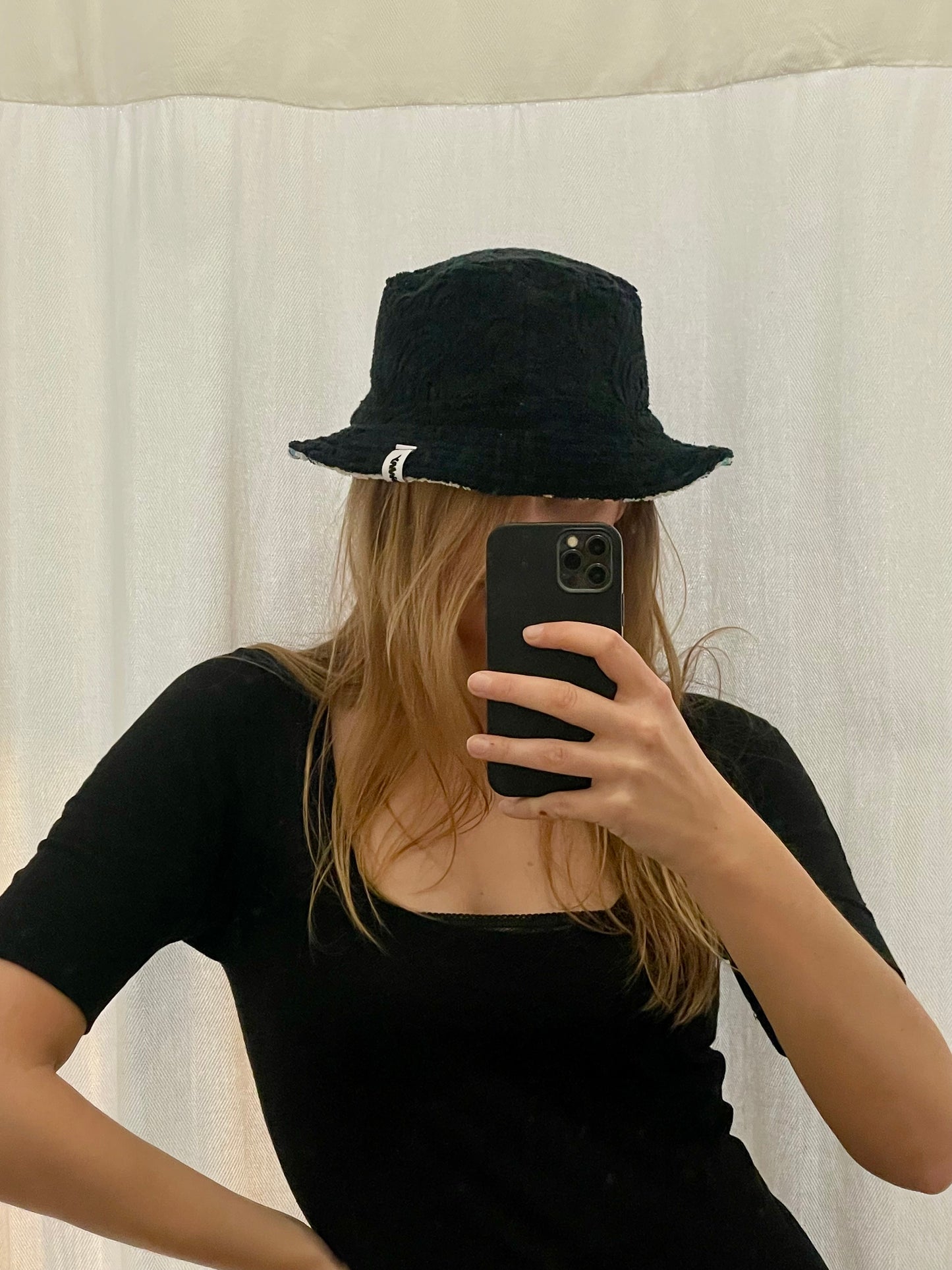 Reversible Bucket Hat colors of white