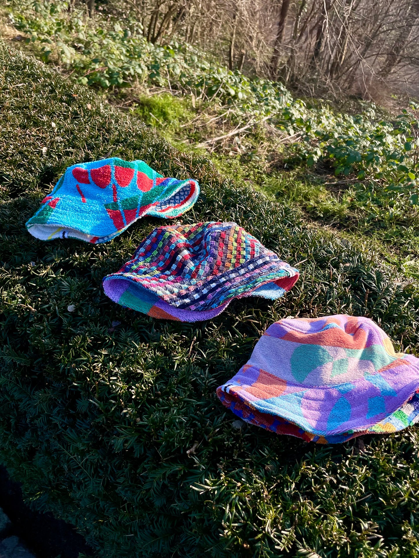 Reversible Bucket Hat playground vol. 1/ L