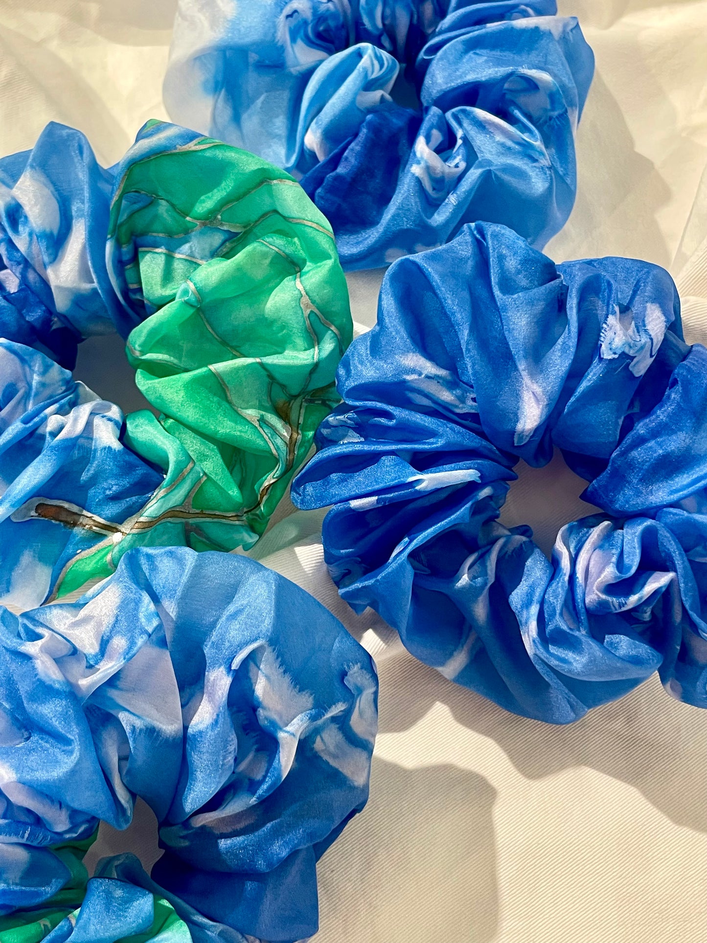 Scrunchie blue lagoon
