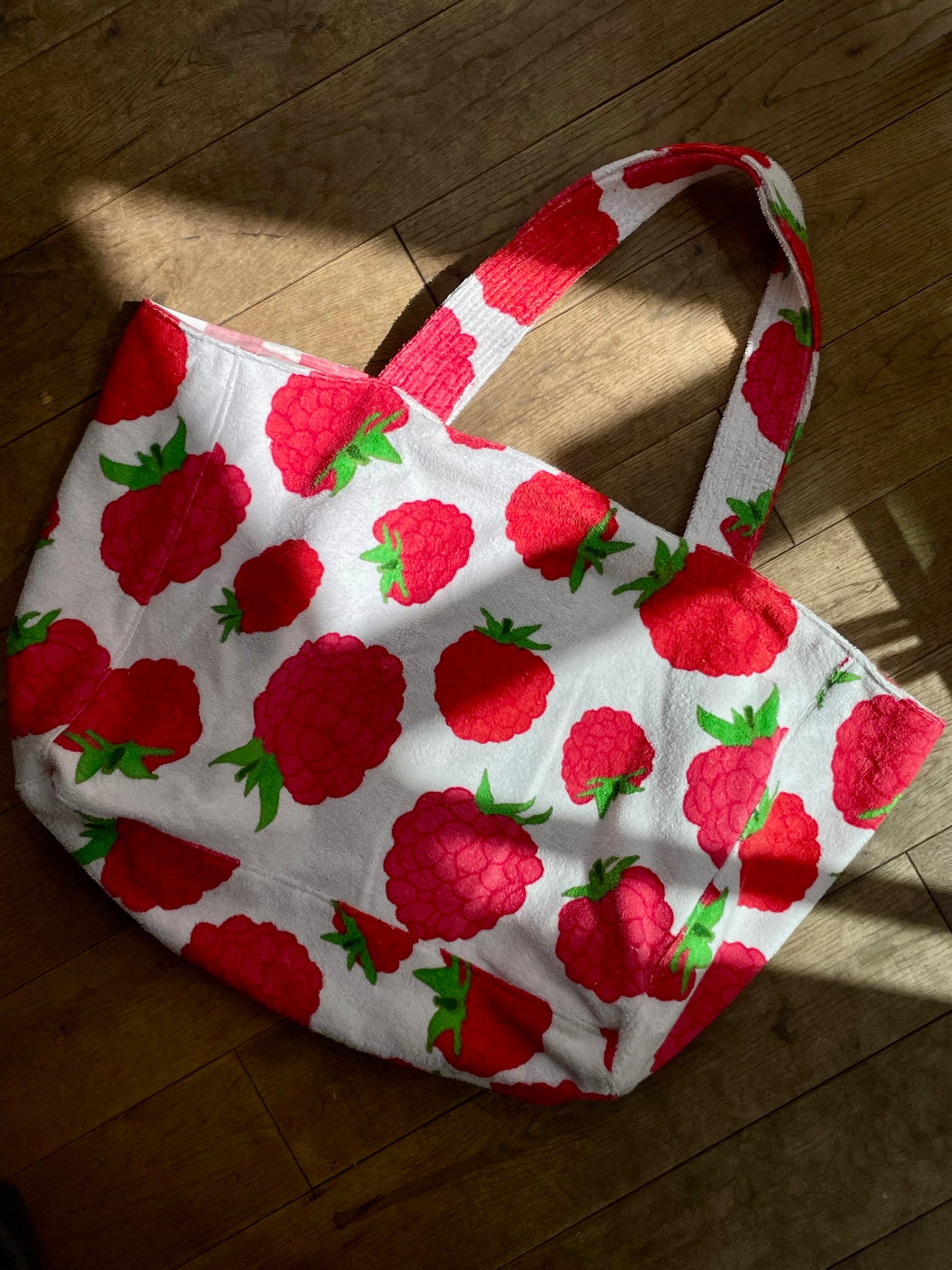 XXL Beach Bag rasberry basket