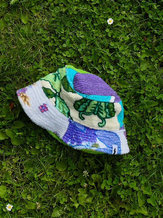 Reversible Bucket Hat she‘s a fairy / M