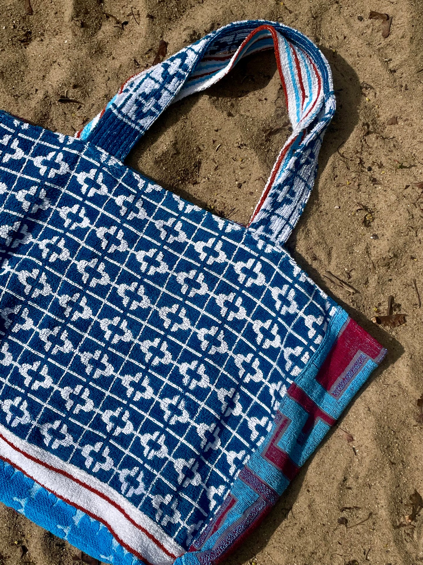 XXL Beach Bag bordeaux geometric