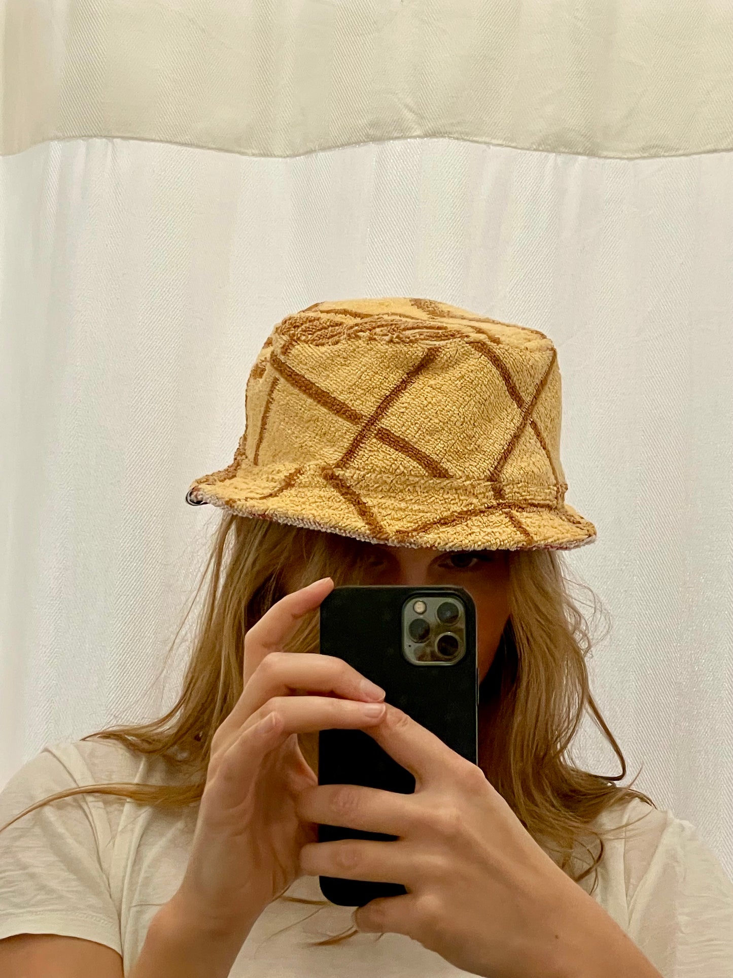 Reversible Bucket Hat tones of earth