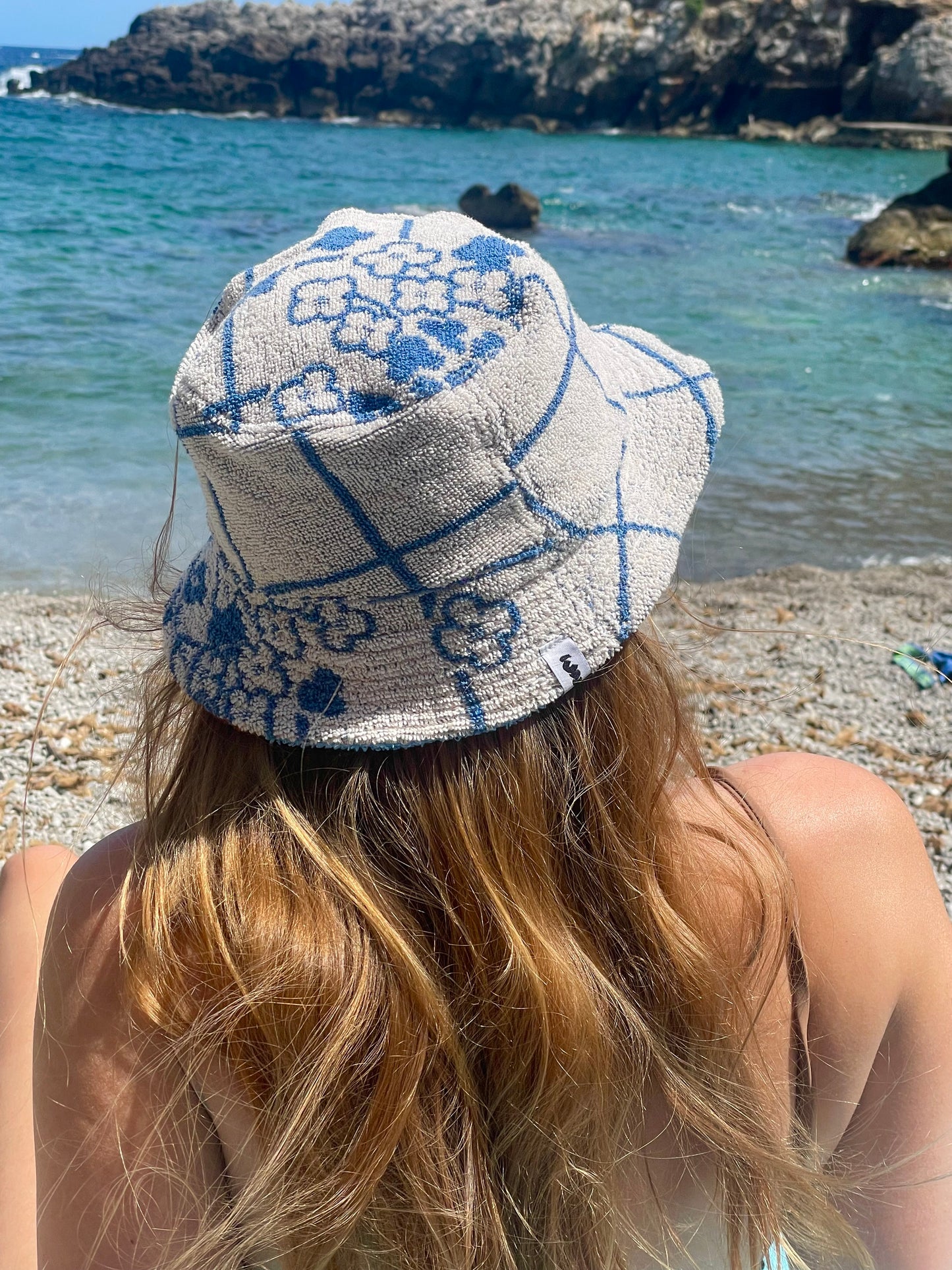 Reversible Bucket Hat comic flower