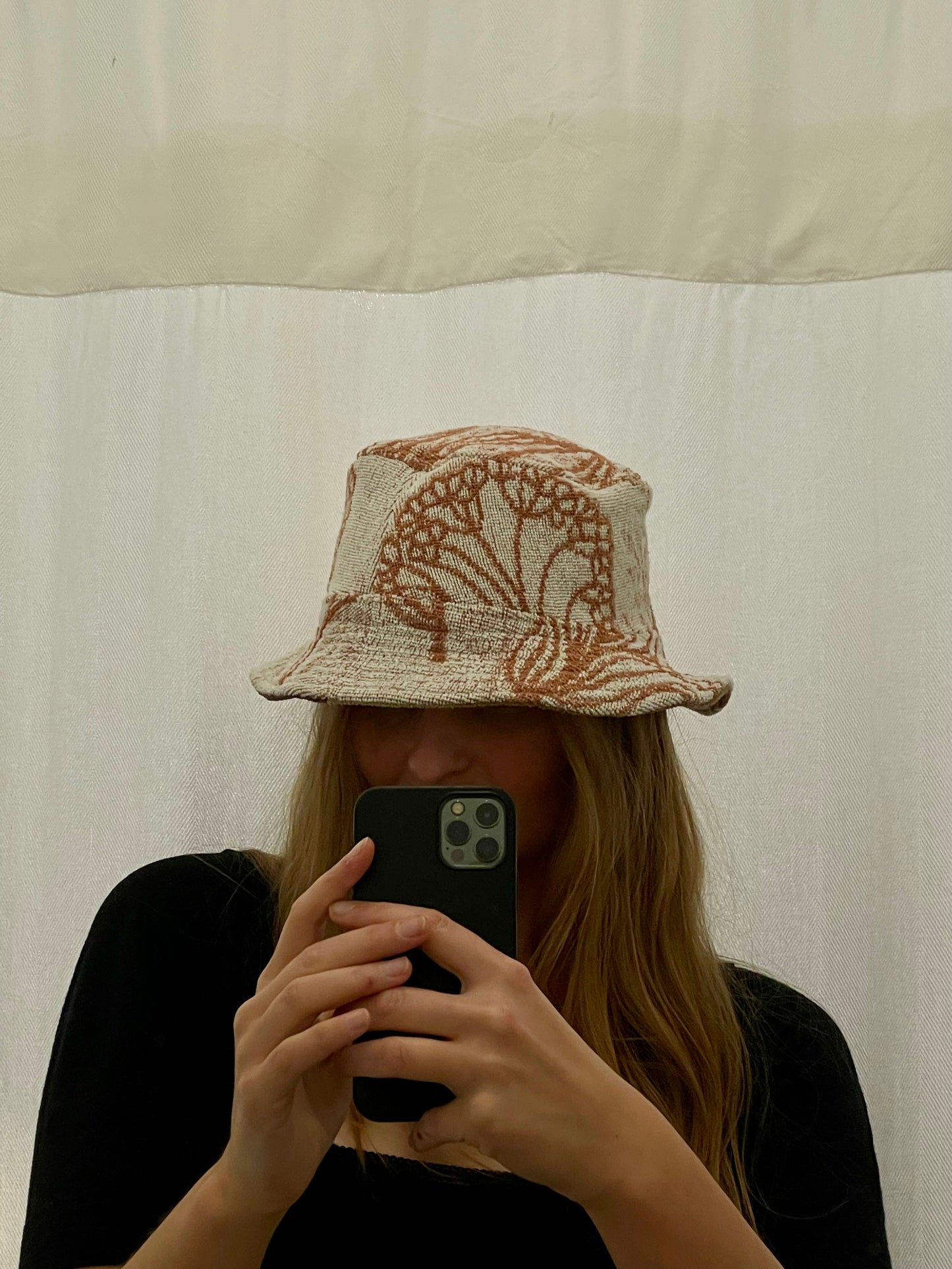 Reversible Bucket Hat down to earth