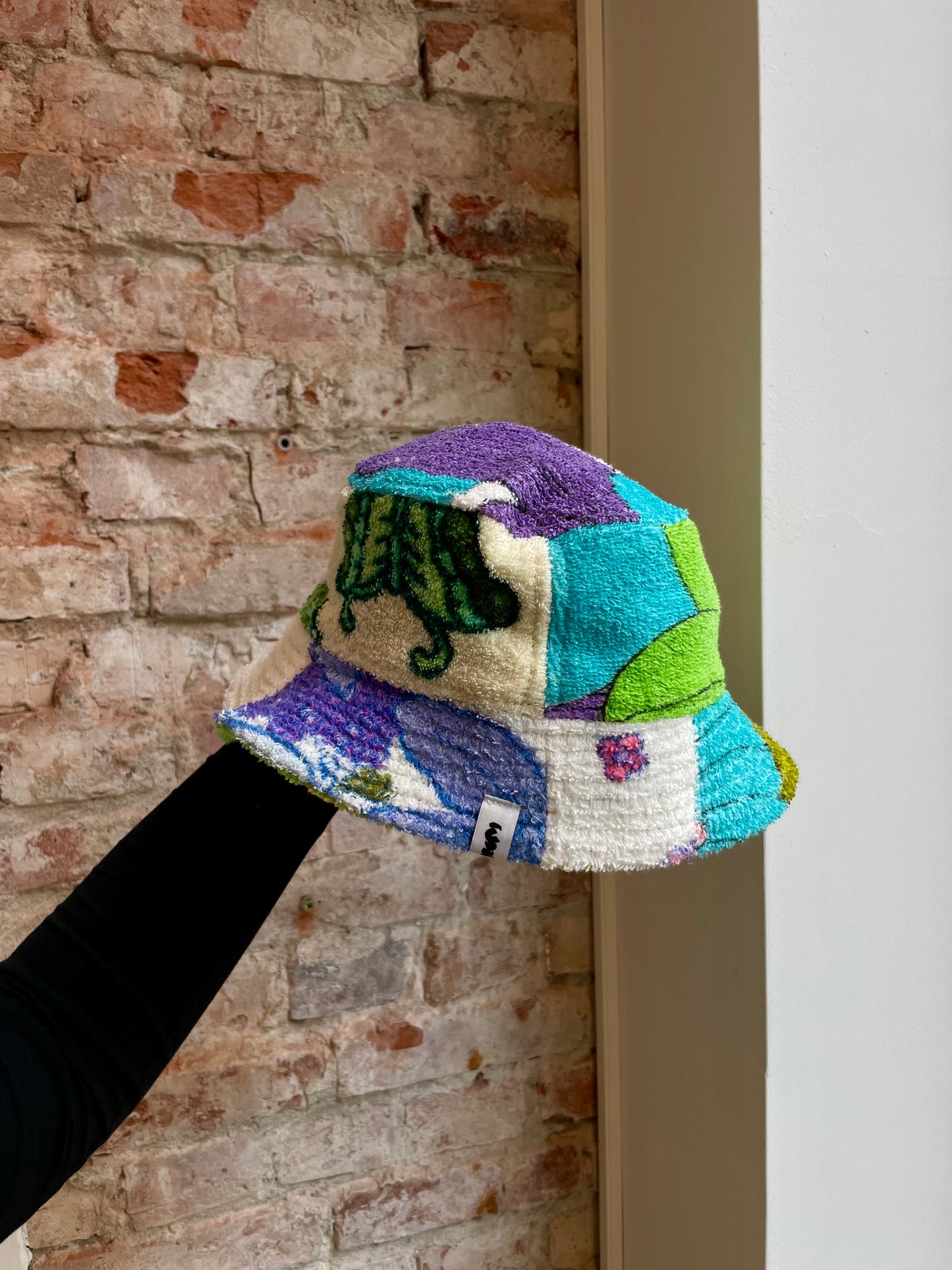 Reversible Bucket Hat she‘s a fairy / M