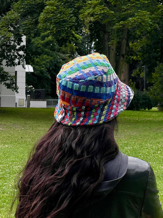 Reversible Bucket Hat playground vol. 3 / L