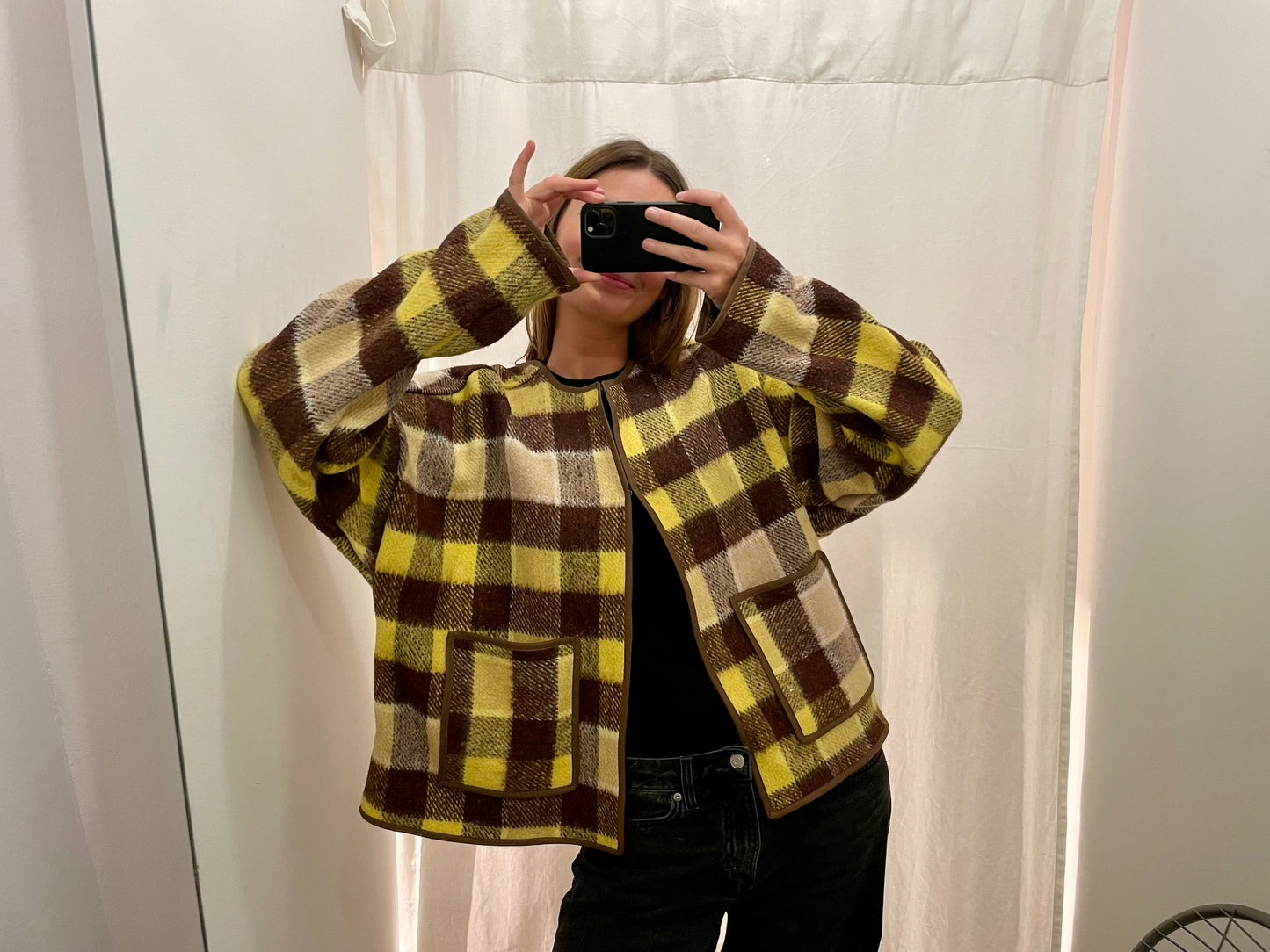 Jacke Emmi butter caramel / S-XL