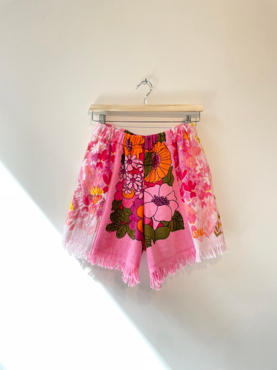 Frottee Shorts pink flower field / S/M