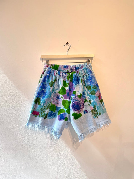 Frottee Shorts arctic flower fringe / M