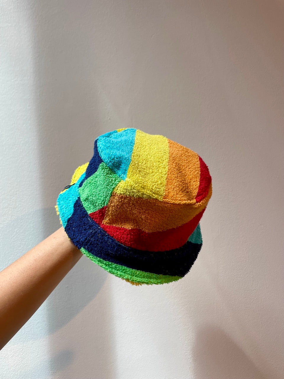 Reversible Bucket Hat rainbow and the sun / XL