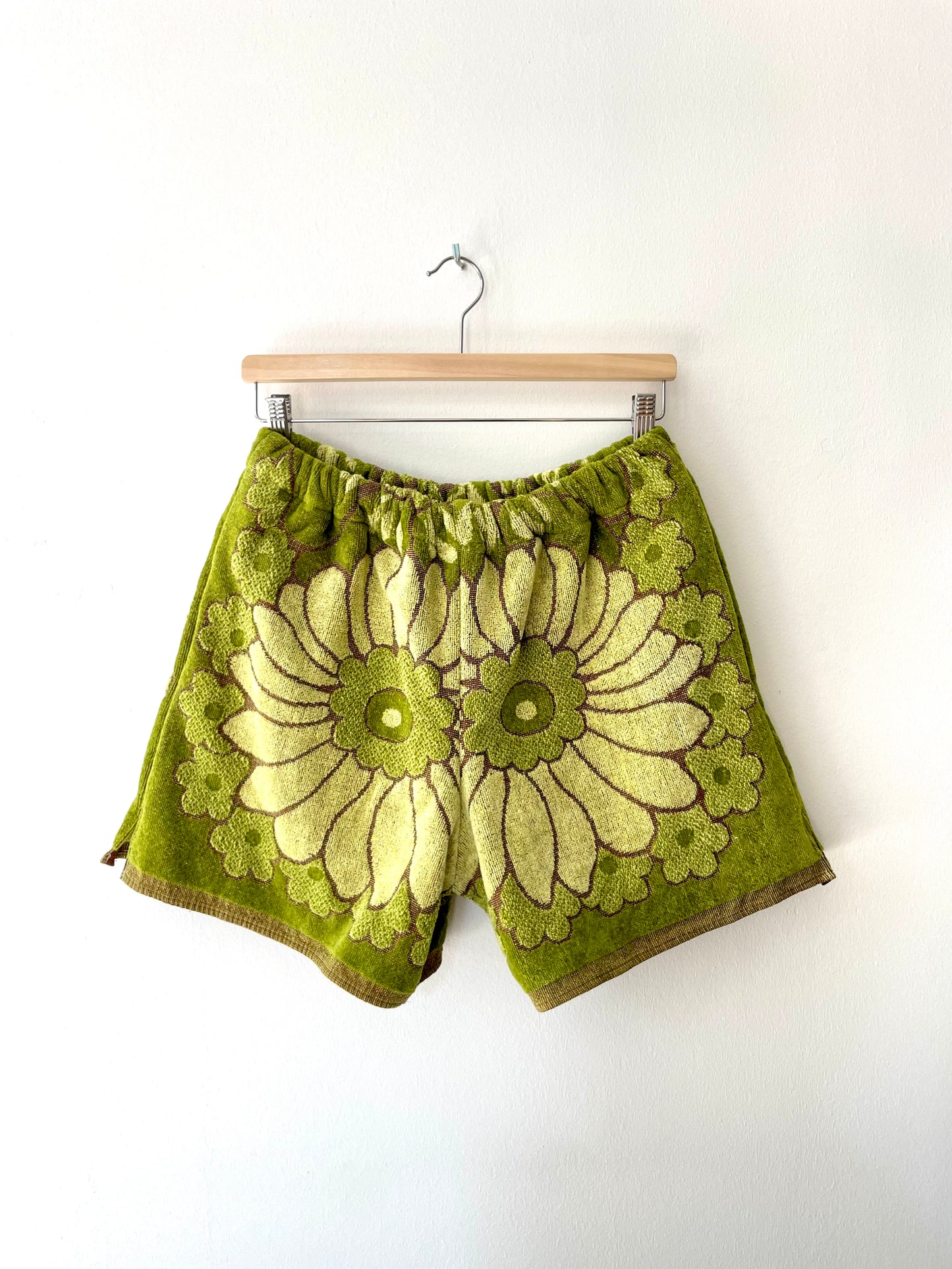 Frottee Shorts moss flower - L/XL